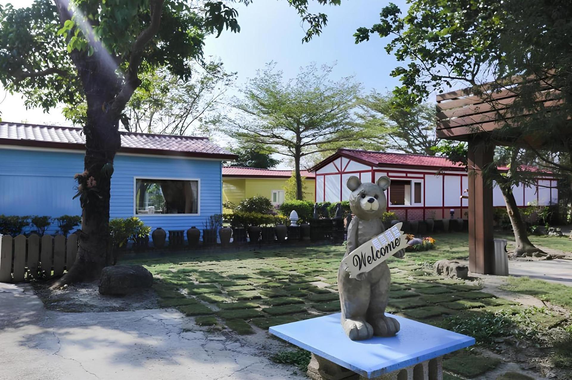 Zhang Yi Ya Zhu Homestay Baihe Exterior foto